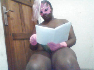 Chubbirella gets turned on while reading an glamour novel. Full-screen aspect ratio.