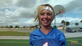 Football player heads home with her coach to have sex