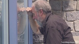 Old-n-Young&period;com - Candy crimson - Ginger sweetie drinks elderly sperm