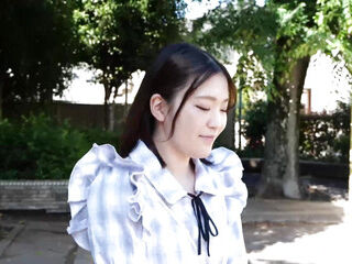 Yuri - Av Debut Of A 20 Years Old's Determination Losing Virginity