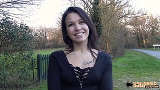 Mélia Rose&comma; sodomie profonde dans la baignoire