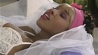 African wifey unshaved gash takes creampie