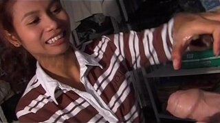 Nueng gives quickie and play with a pile cum