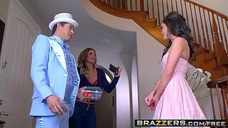 Brazzers - Prom beaver Eva Notty&comma; Gia Paige