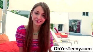 Fresh teen hotty Willow Hayes first-ever time encouter a immense cock