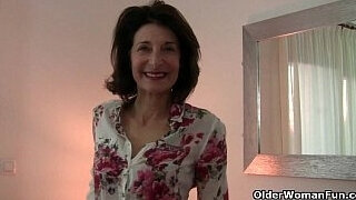 Grandma's libido gets fired up by the grubby photographer