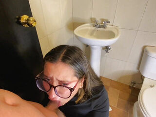 She Was Unfaithful to My Husband with the Plumber, He pulverizes Me rock hard and completes in My Ass
