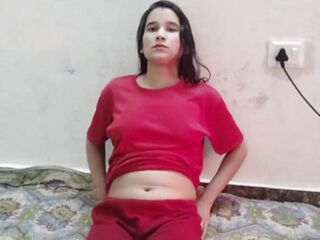 Aunty ko saman dene ke bahane pel diya