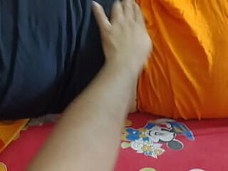 Naughty Bhabi loving her figure massage