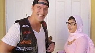 MIA KHALIFA - Never Before Seen Bloopers From The Most well-liked porno episode In The World