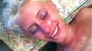 Mature enjoys gang-bang and Bukkake