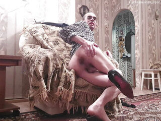 Transvestite Passive Solo Fart 15.03.2025 FullHD