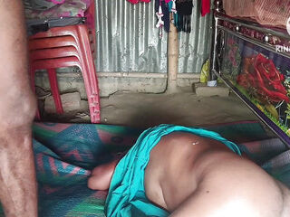 Bhabhi ki from the rear mein chudai ki