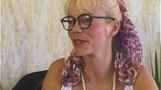 Amateur Milf anal action with spunk in mouth