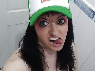 Horny hoe wants to get boned in bathroom