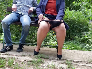 Damn it! Trust me, you don't observe this every day in a public park