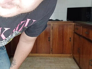 Fucking my friends cheating biotch wife in the kitchen